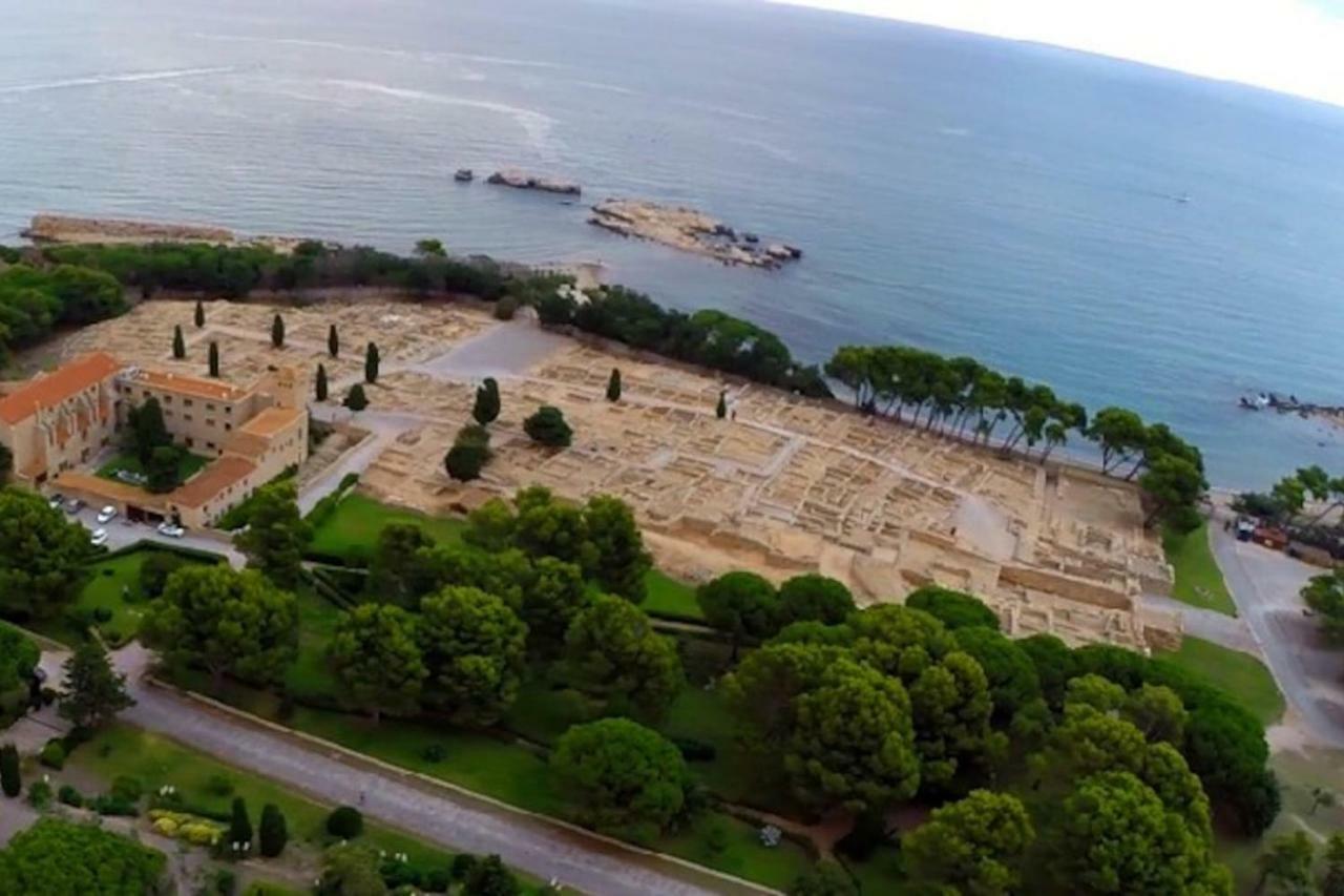 Apartmán Loft A Sant Marti D'Empuries Exteriér fotografie